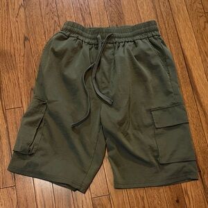 Men's Green Cargo Shorts